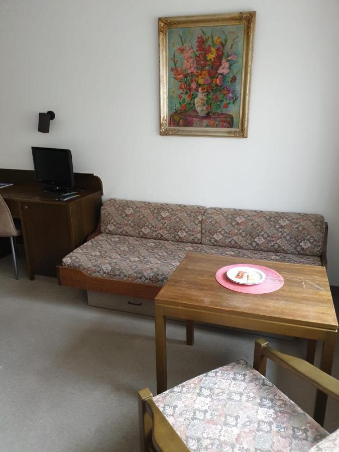 Hotel Muenzmay シュトゥットガルト エクステリア 写真